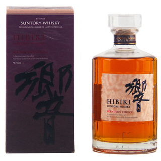 A bottle of Suntory Whisky Hibiki Handlers Choice alongside its dark purple packaging box, displayed on a clean white background.