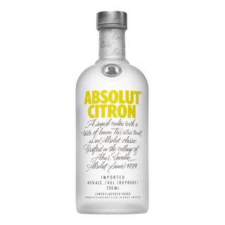 Absolut Citron Vodka 700ml comes in a frosted bottle with a silver cap, featuring yellow and black text and handwritten script; this lemon-flavored vodka offers citrus sweetness and is produced and bottled in Åhus, Sweden.