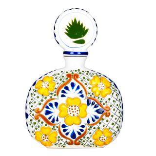 Los Azulejos Talavera Collection Reposado Tequila 750ml